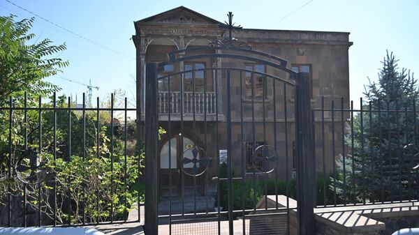 Здание Арагацотнской епархии ААЦ - Sputnik Армения