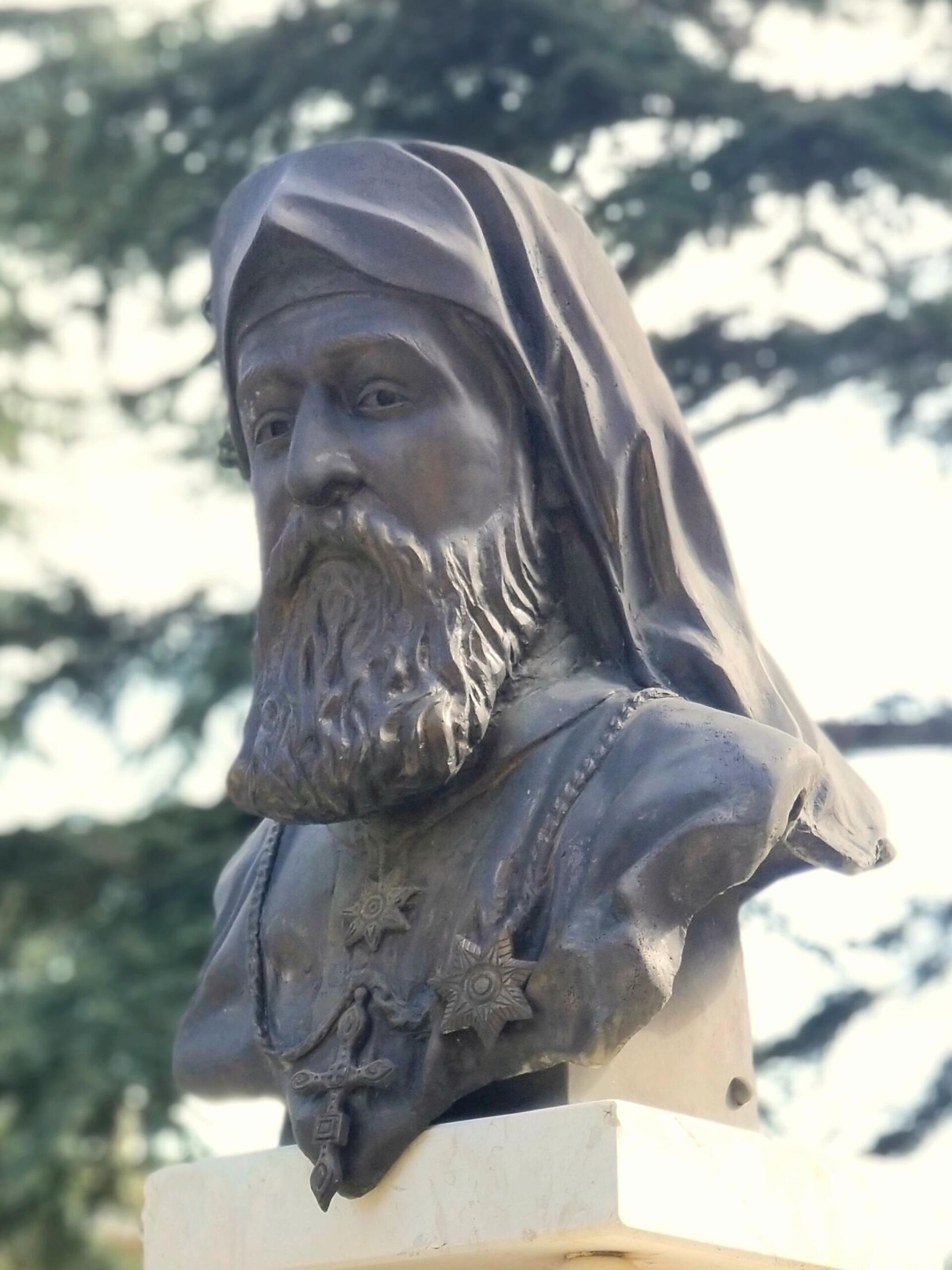 Бюст архиепископа Игнатия Малояна в монастыре Бзоммар - Sputnik Армения, 1920, 18.10.2025