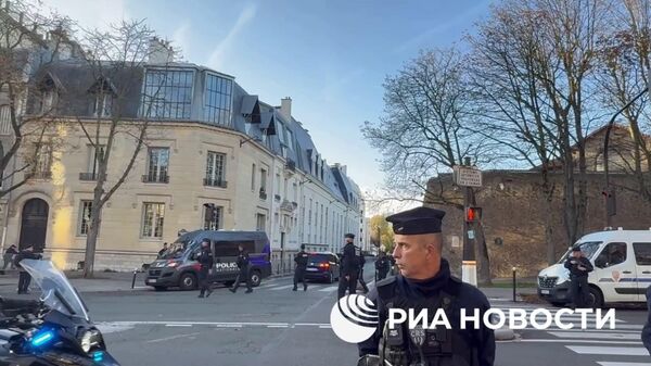 Սարկոզին ինքն է եկել Փարիզի մերձակայքում գտնվող Սանտեի բանտ - Sputnik Արմենիա