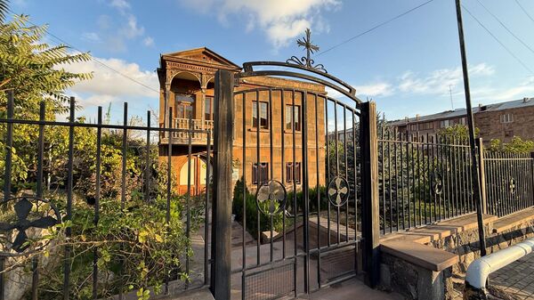 Здание Арагацотнской епархии ААЦ - Sputnik Армения