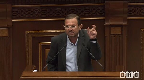 Ցորենի մասին ինչո՞ւ ենք Ալիևից իմանում, այլ ոչ թե ՀՀ իշխանությունից. Գեղամ Մանուկյան - Sputnik Արմենիա