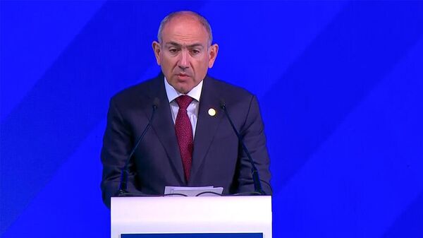 Փաշինյանն իր գնահատանքն է հայտնել Ալիևին՝ ելույթ ունենալով Թբիլիսիում ընթացող «Մետաքսի ճանապարհ» համաժողովում - Sputnik Արմենիա