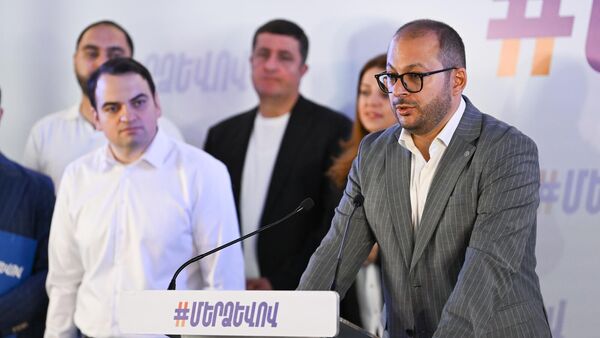 Ռուբեն Մխիթարյան
 - Sputnik Արմենիա