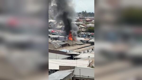 Пожар на ярмарке в Малатии в Ереване - Sputnik Армения