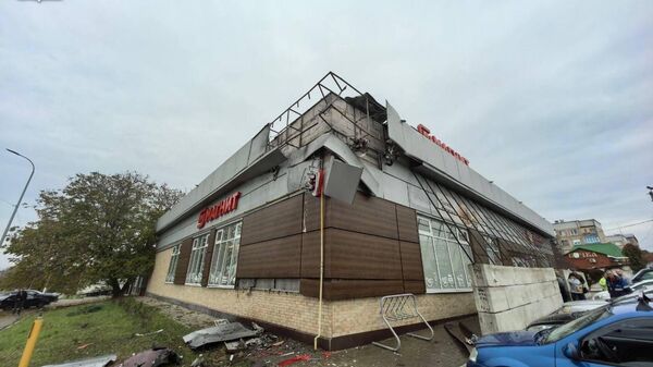 Последствия массированной атаками беспилотниками ВСУ Белгородского района - Sputnik Армения