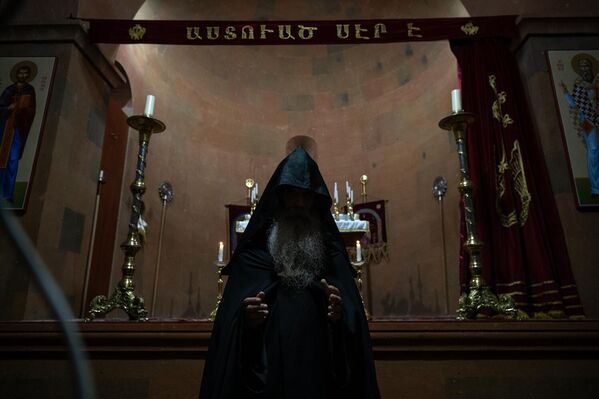 Иеромонах Шнорк Палоян  - Sputnik Армения