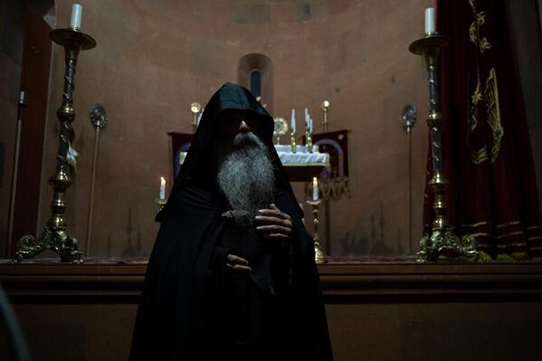 Иеромонах Шнорк Палоян  - Sputnik Армения