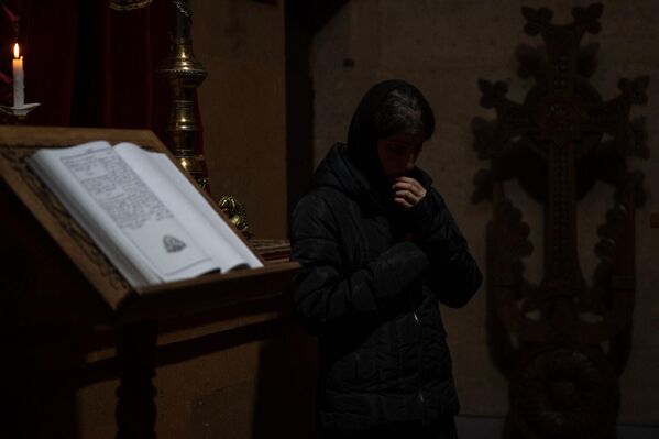 Монахиня единственного Казараванского монастыря  - Sputnik Армения