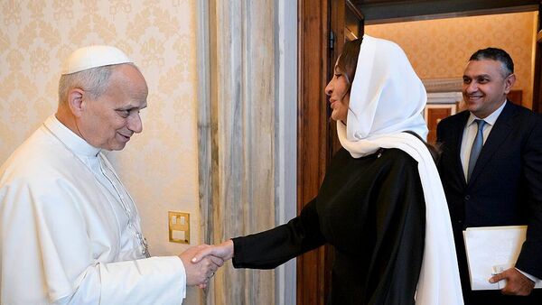 Հռոմի պապ լևոն 14–րդն ու Ադրբեջանի նախագահի կինը` Մեհրիբան Ալիևան - Sputnik Արմենիա