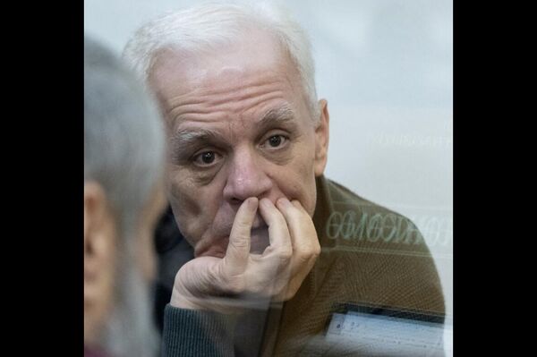 Судебное заседание над армянским военно-политическим руководством Нагорного Карабаха (23 октября 2025). Баку - Sputnik Армения