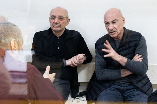 Судебное заседание над армянским военно-политическим руководством Нагорного Карабаха (23 октября 2025). Баку - Sputnik Армения