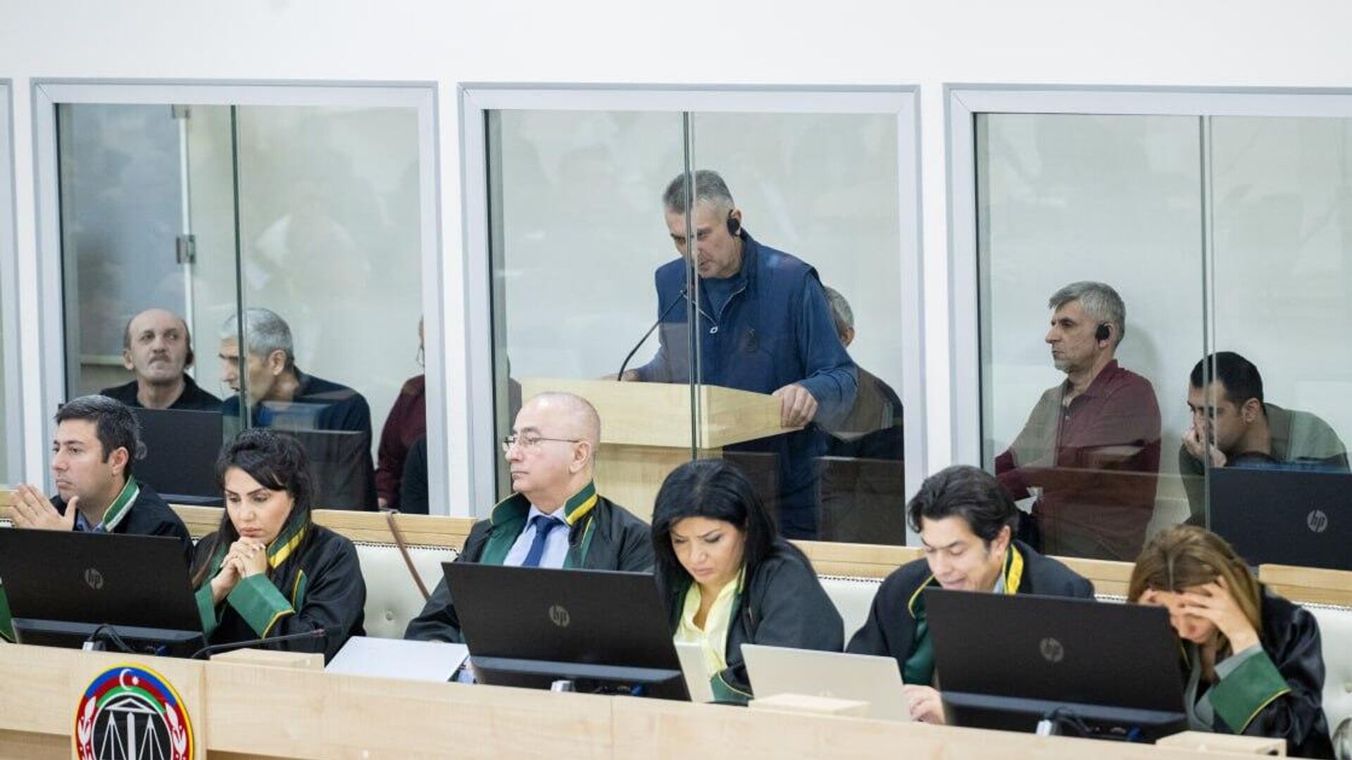 Судебное заседание над армянским военно-политическим руководством Нагорного Карабаха (23 октября 2025). Баку - Sputnik Արմենիա, 1920, 25.10.2025
