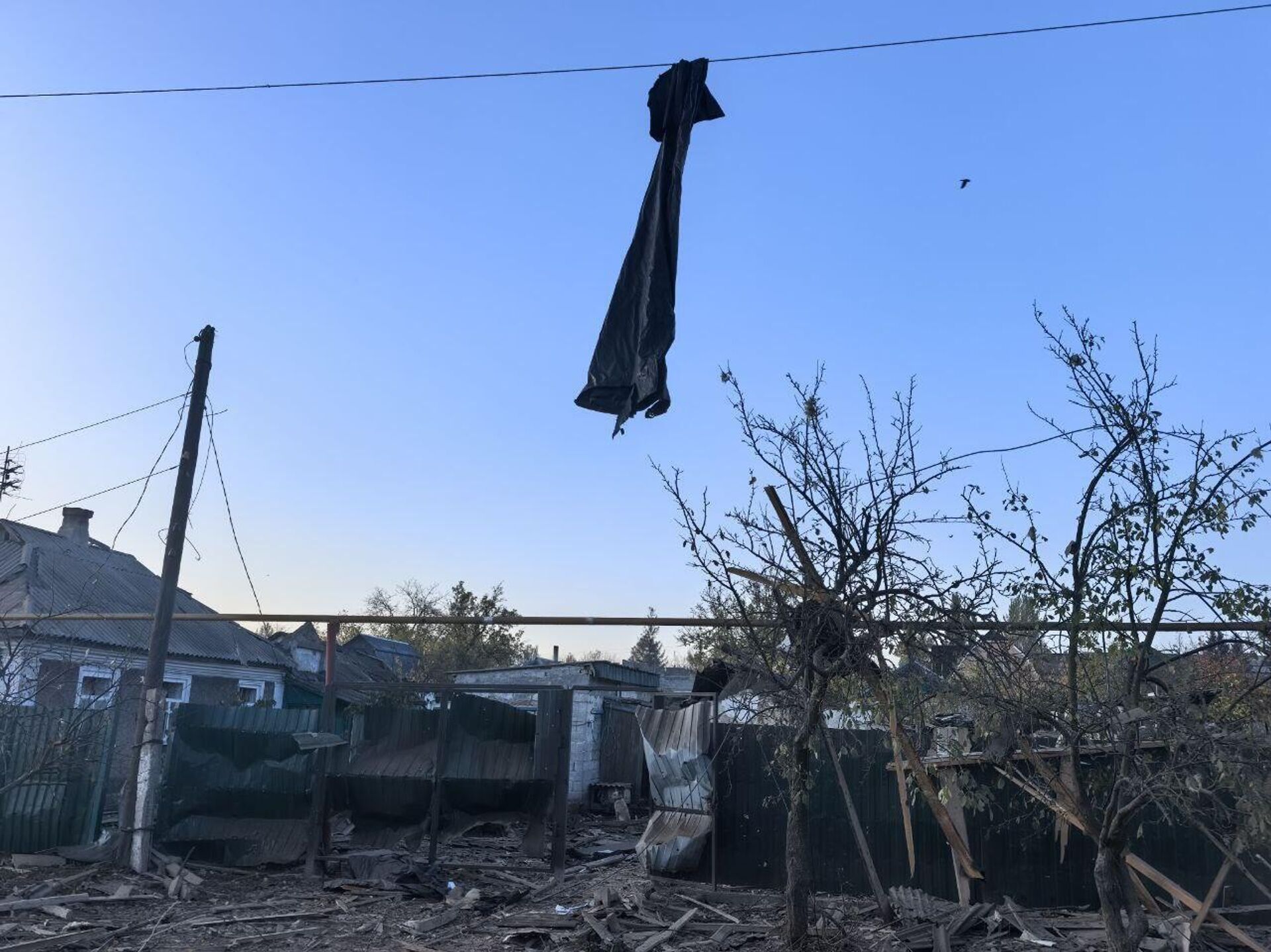 Последствия обстрела ВСУ города Ясиноватая (26 октября 2025). ДНР - Sputnik Արմենիա, 1920, 26.10.2025