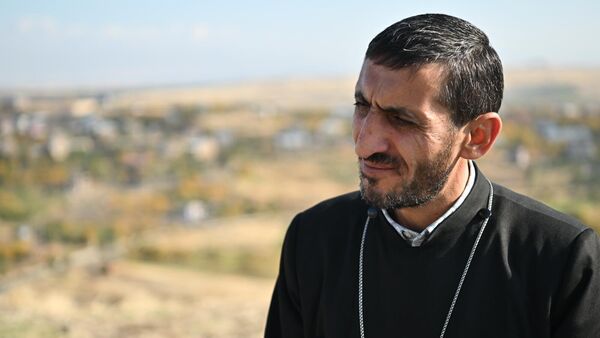 Духовный пастырь монастыря Ованнаванк отец Саркис Саркисян - Sputnik Армения