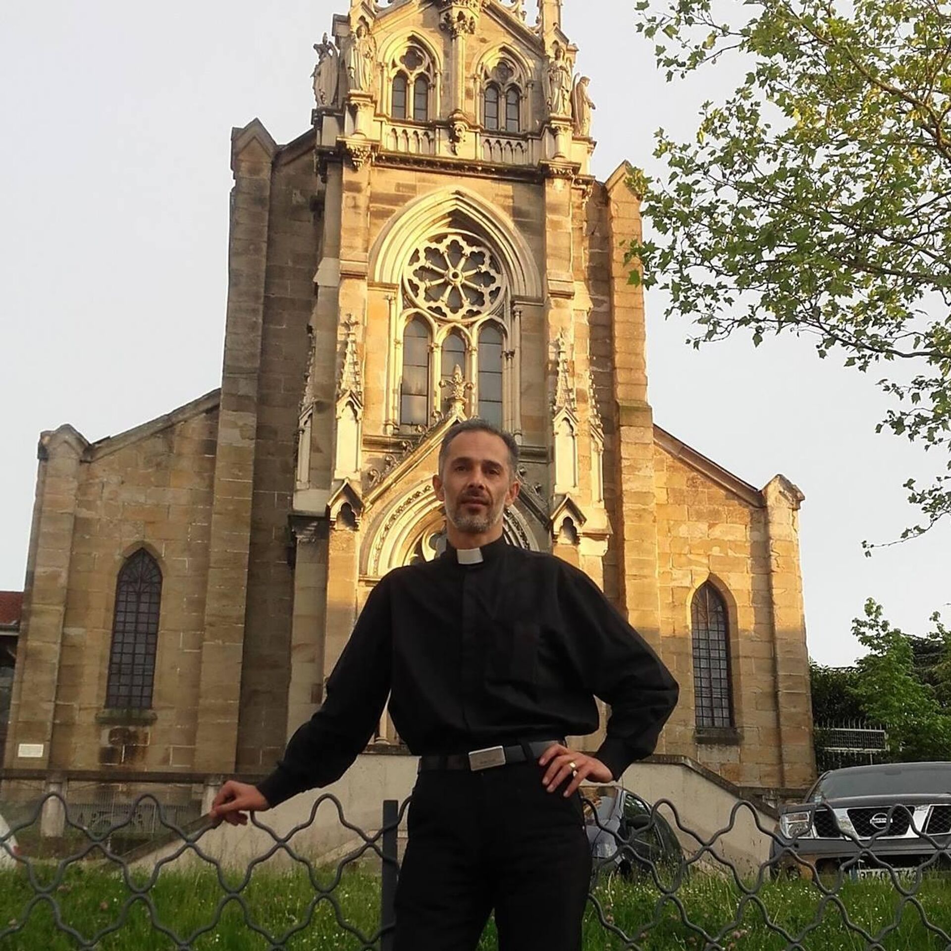 Низложенный дьякон Роберт Агазарян - Sputnik Արմենիա, 1920, 27.10.2025