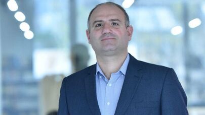 Доцент Кафедры государственного управления Факультета международных отношений ЕГУ Саак Манукян