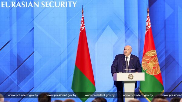 Президент Беларуси Александр Лукашенко принимает участие в III Минской международной конференции по евразийской безопасности (28 октября 2025). Минск - Sputnik Армения