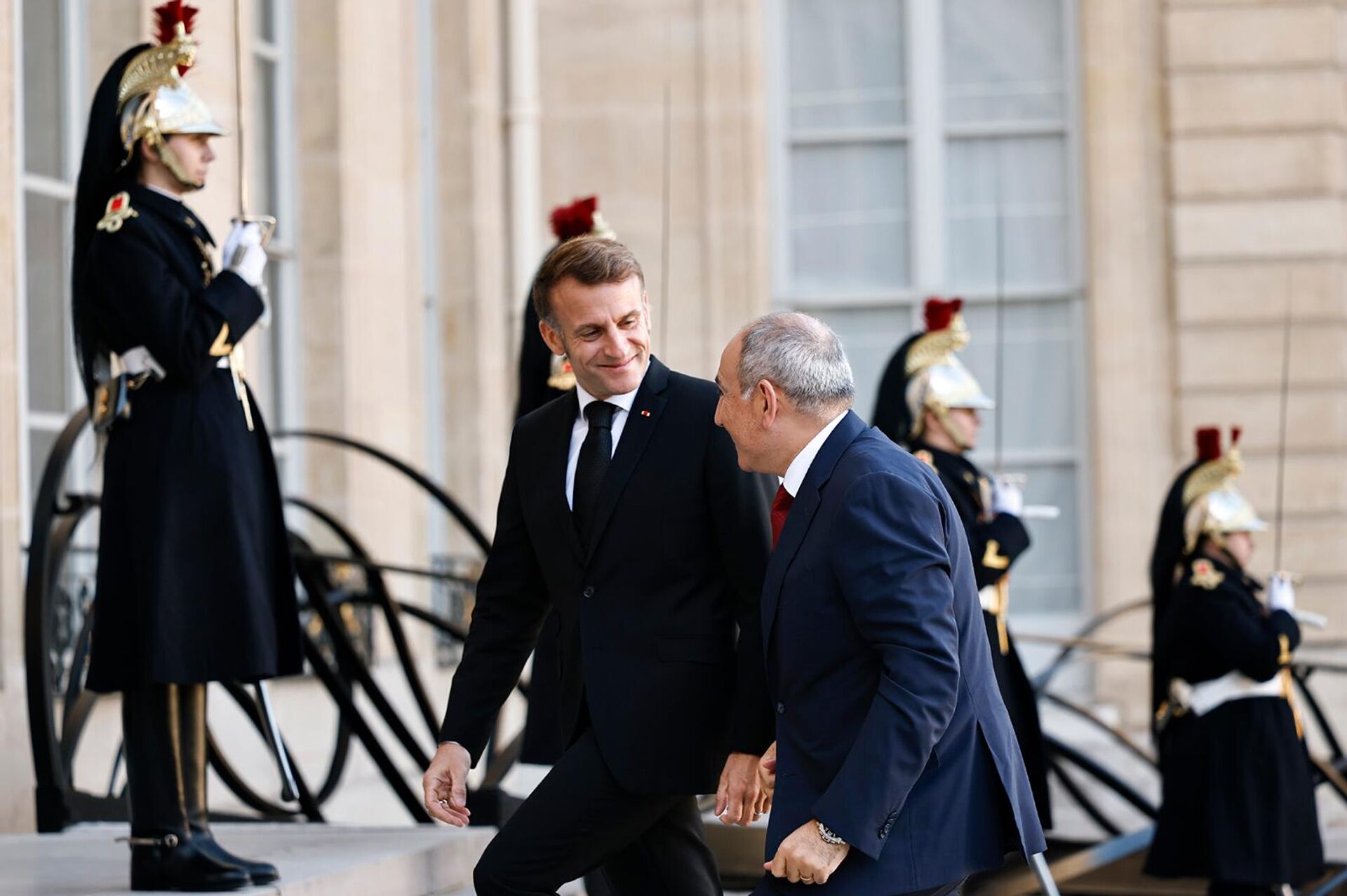 Встреча премьер-министра Никола Пашиняна с президентом Франции Эммануэлем Макроном (30 октября 2025). Париж - Sputnik Армения, 1920, 30.10.2025