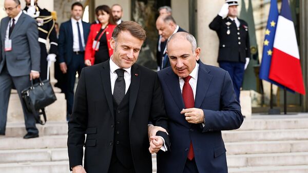 Էմանուել Մակրոնն ու Նիկոլ Փաշինյանը - Sputnik Արմենիա