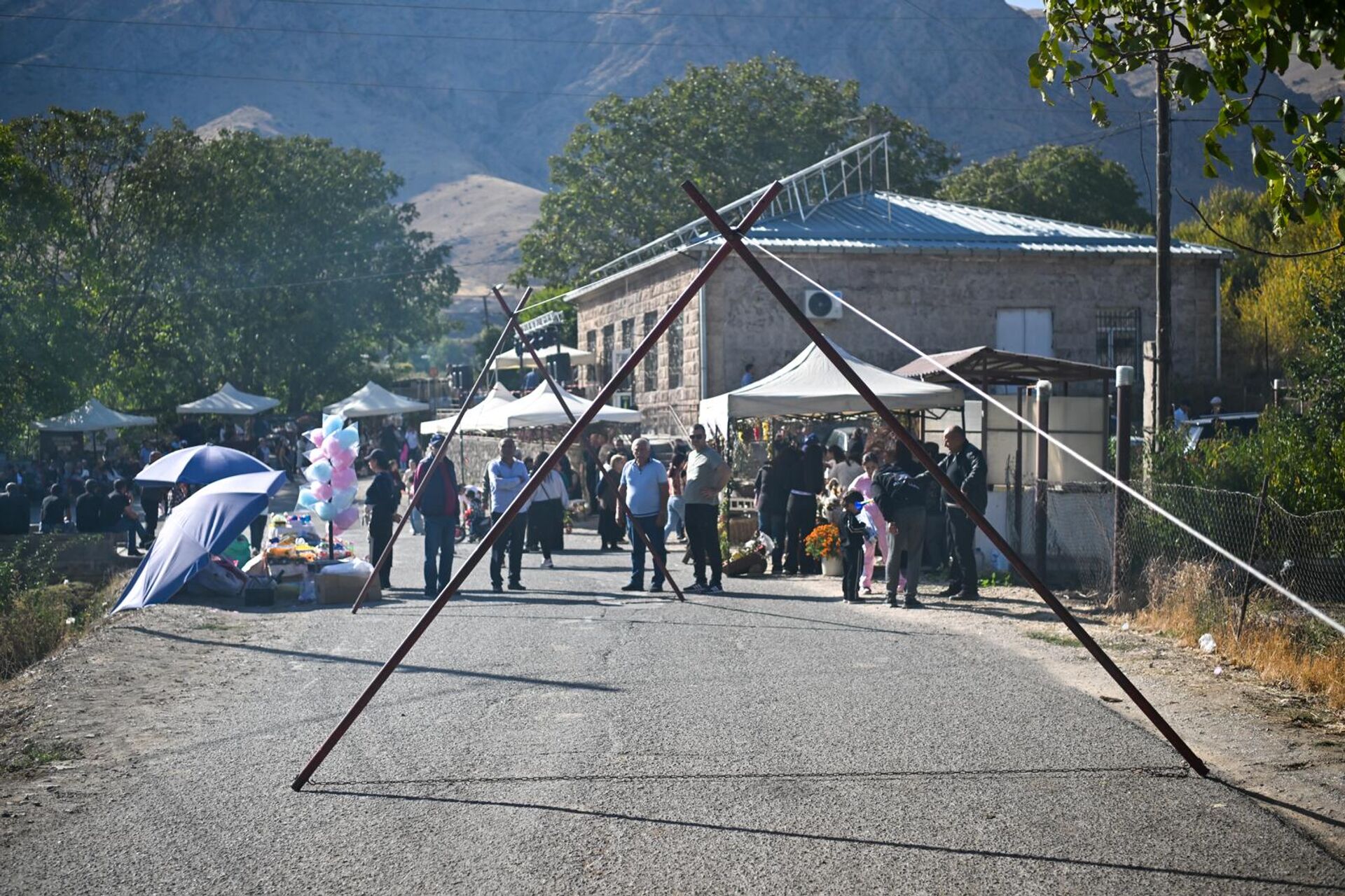 Конструкция готова для начала представления - Sputnik Արմենիա, 1920, 31.10.2025
