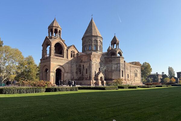 Эчмиадзинский кафедральный собор - Sputnik Армения