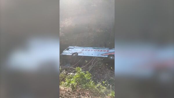 Հաղարծինի մոտ ավտոբուս է շրջվել - Sputnik Արմենիա