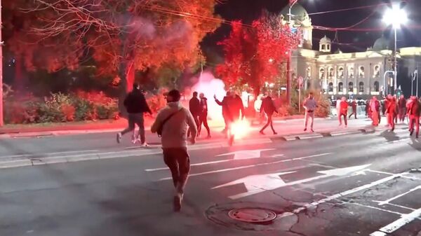 В Сербии снова вспыхнули протесты — Вучич обвинил протестующих в связях с американцами  - Sputnik Արմենիա