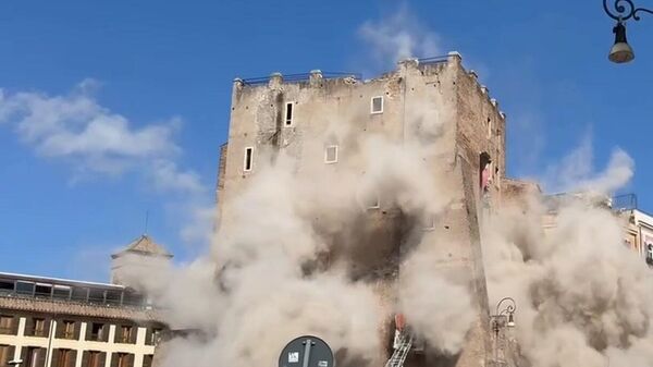 Հռոմում փլուզվել է միջնադարյան Կոնտի աշտարակը, բանվորներից մեկը մնացել է փլատակներում - Sputnik Արմենիա