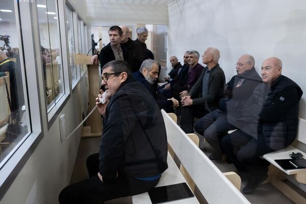 Судебное заседание над армянским военно-политическим руководством Нагорного Карабаха (3 ноября 2025). Баку Судебное заседание над армянским военно-политическим руководством Нагорного Карабаха (3 ноября 2025). Баку - Sputnik Армения