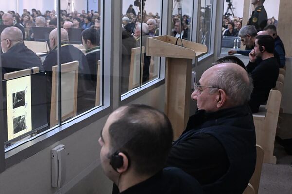 Судебное заседание над армянским военно-политическим руководством Нагорного Карабаха (3 ноября 2025). Баку Судебное заседание над армянским военно-политическим руководством Нагорного Карабаха (3 ноября 2025). Баку - Sputnik Армения