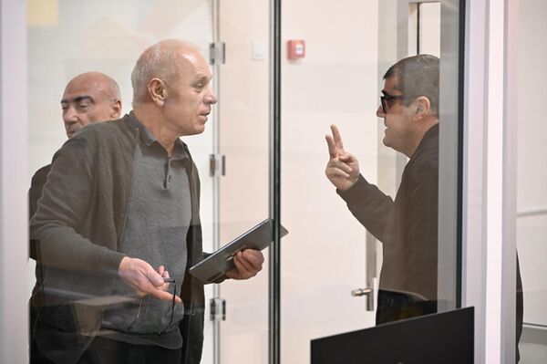 Судебное заседание над армянским военно-политическим руководством Нагорного Карабаха (3 ноября 2025). Баку Судебное заседание над армянским военно-политическим руководством Нагорного Карабаха (3 ноября 2025). Баку - Sputnik Армения