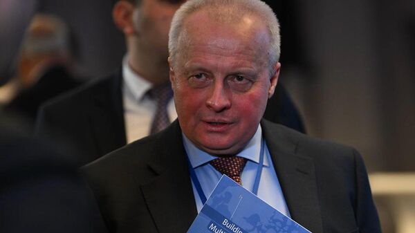 Посол РФ Сергей Копыркин на открытии ежегодной международного двухдневного мероприятия Форум Орбели: построение мира и многостороннего сотрудничества (4 ноября 2025). Еревaн - Sputnik Армения