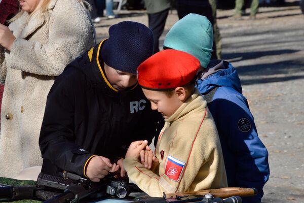 Բաց  դռների օր Գյումրու 102–րդ ռուսական ռազմակայանում - Sputnik Արմենիա