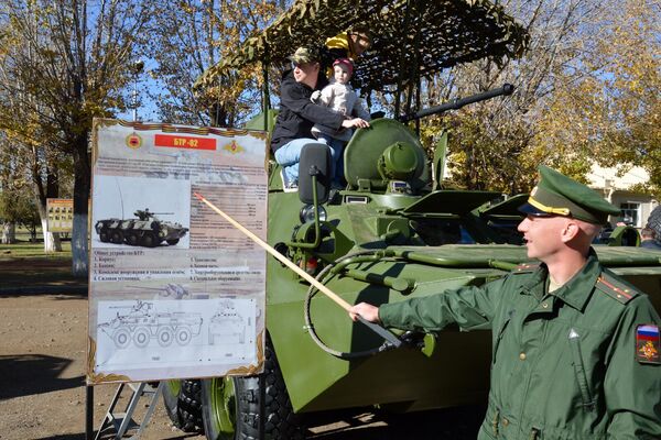 На военной базе Южного военного округа в Армении прошел День открытых дверей (2 ноября 2025). Гюмри На военной базе Южного военного округа в Армении прошел День открытых дверей (2 ноября 2025). Гюмри - Sputnik Армения