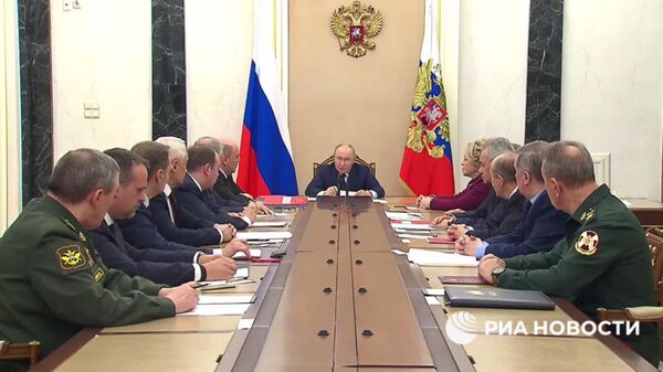 Путин поручил собрать информацию, провести анализ на площадке Совбеза и внести предложения о возможном начале работ по подготовке ядерных испытаний. - Sputnik Արմենիա