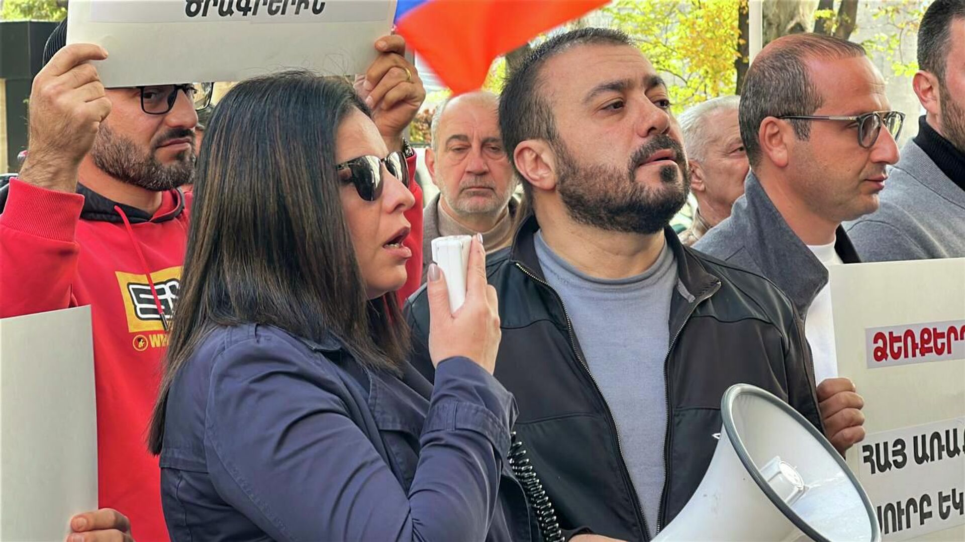 Акция протеста перед зданием генпрокуратуры Армении (6 ноября 2025). Еревaн - Sputnik Армения, 1920, 06.11.2025