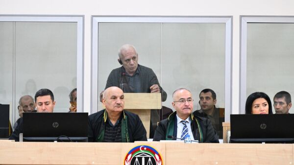 Судебное заседание над армянским военно-политическим руководством Нагорного Карабаха (7 ноября 2025). Баку - Sputnik Армения