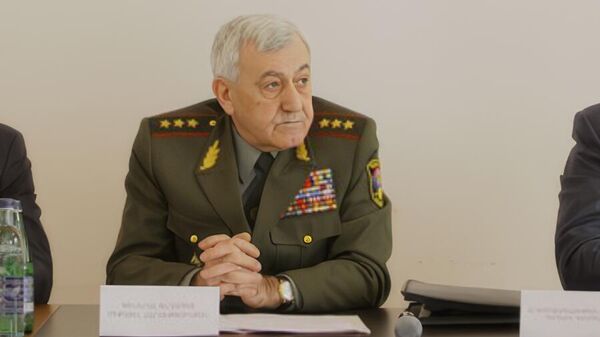 Генерал-полковник Микаел Арутюнян - Sputnik Армения