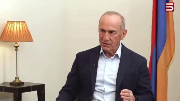 Փաշինյանը հետևողականորեն հրաժարվում էր 9–րդ  կետի կատարումից, հիմա նույնատիպ մոտեցումը մատուցվում է որպես դարակազմիկ որոշում. Ռոբերտ Քոչարյան - Sputnik Արմենիա