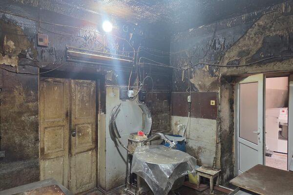 Գյումրիում հացի արտադրամասի գործունեություն է կասեցվել Գյումրիում հացի արտադրամասի գործունեություն է կասեցվել - Sputnik Արմենիա