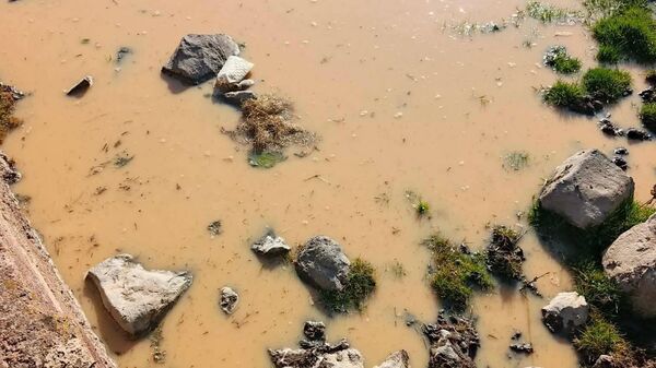 Загрязнение питьевой воды в результате строительных работ на территории Амулсарского рудника - Sputnik Армения