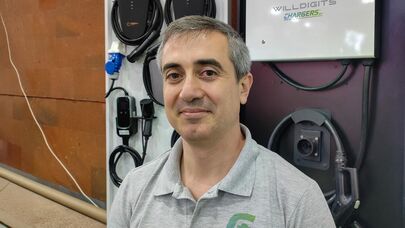 Основатель армянской компании Chargers Карен Дердзян