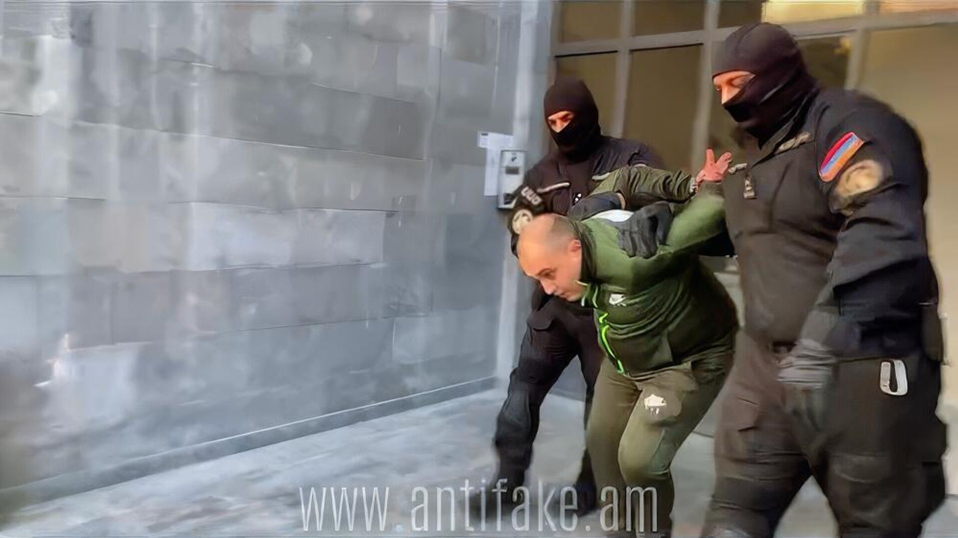 Նարեկ Սամսոնյանի ձերբակալությունը Նարեկ Սամսոնյանի ձերբակալությունը - Sputnik Արմենիա, 1920, 22.01.2026