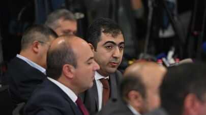 Арам Орбелян на заседании КРОУ Армении по вопросу лишения ЭСА лицензии №0092 (13 ноября 2025). Еревaн