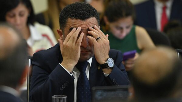 Ռոմանոս Պետրոսյան - Sputnik Արմենիա