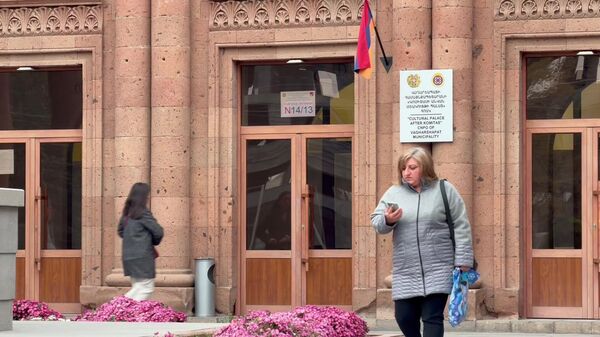 В Вагаршапате стартовали выборы в Совет старейшин - Sputnik Արմենիա