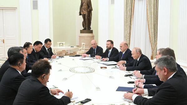 Президент Владимир Путин встретился с главами делегаций Совета глав государств – членов ШОС - Sputnik Армения