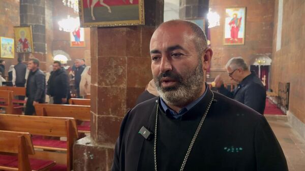 Ցավում եմ, որ ինքը հակաեկեղեցական ուժերի ձեռքին դարձել է գործիք. Տեր Վրթանես քահանա Բաղալյանը` նախկին տեր Արամի մասին - Sputnik Արմենիա