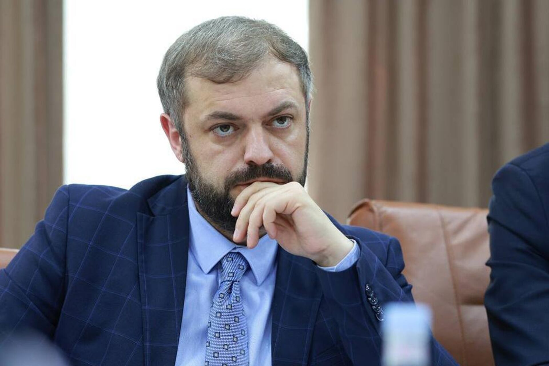 Министр экономики Геворг Папоян принял делегацию во главе с Чрезвычайным и полномочным послом России Сергеем Копыркиным (21 ноября 2025). Еревaн - Sputnik Армения, 1920, 21.11.2025