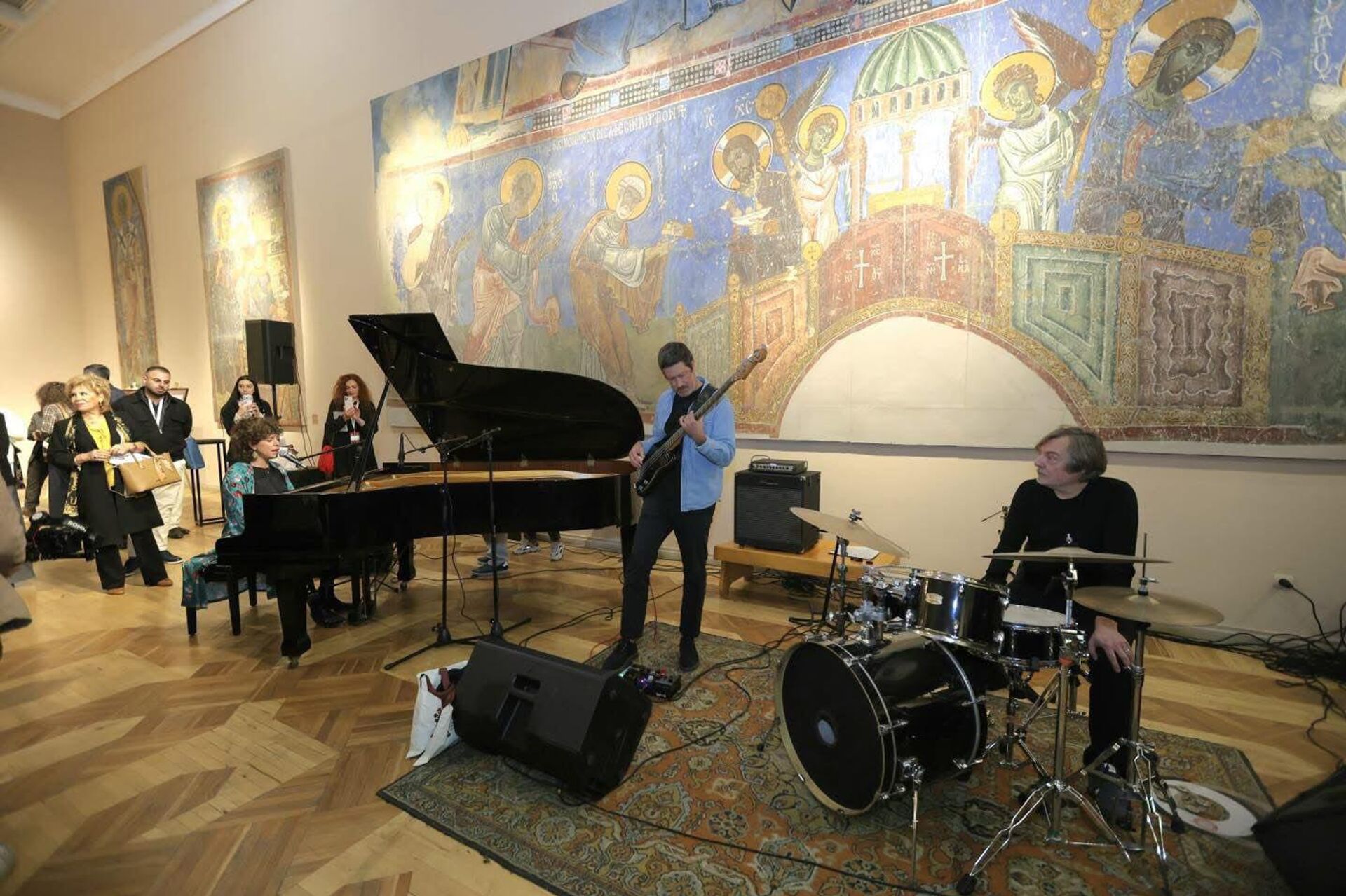 Форум армянской культуры и искусства, организованный Офисом главного уполномоченного по делам диаспоры Армении совместно с Международным координационным советом армянской культуры и искусства - Sputnik Արմենիա, 1920, 22.11.2025